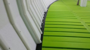 suelo-plastico-irregular-paredes